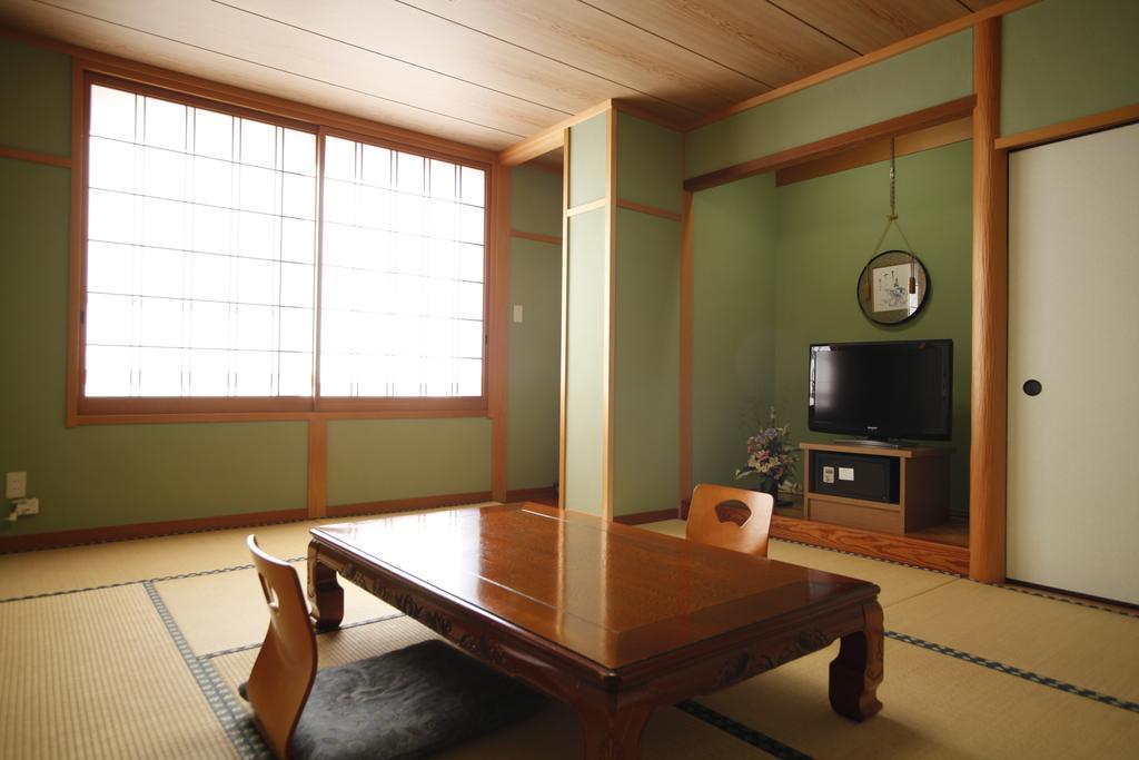 Sazu Onsen Yusho Hotel Kami  Room photo